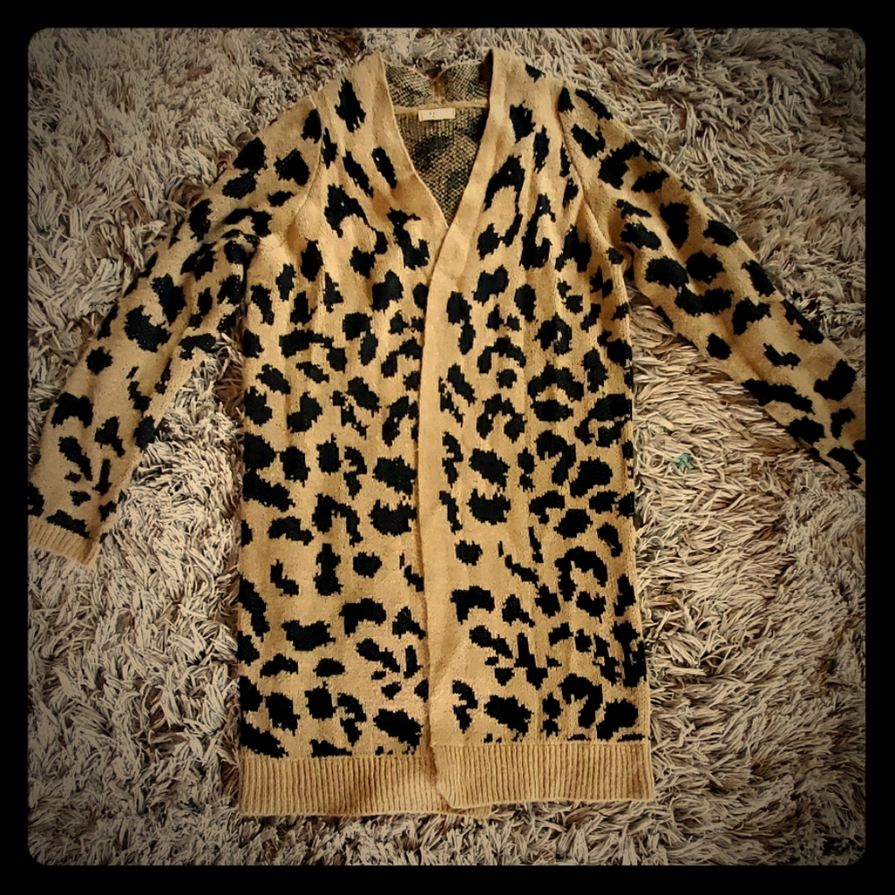 Leopard print cardigan Medium